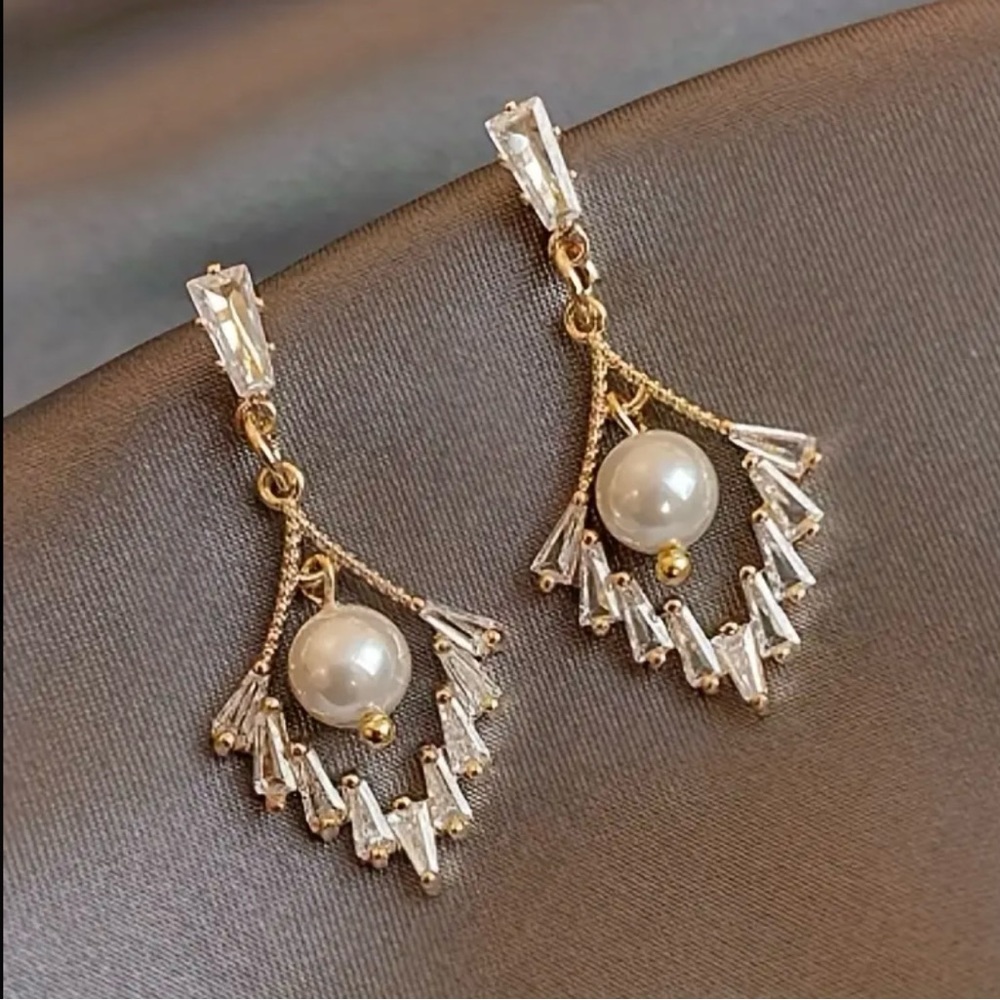 Pearl Earrings